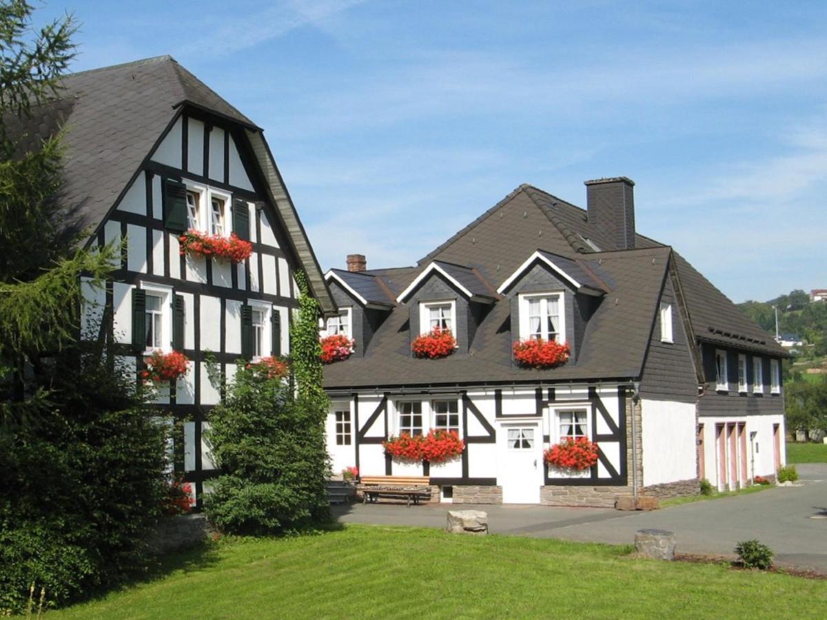 Gaestehaus Schwarzenauer Muehle Bad Berleburg Buitenkant foto