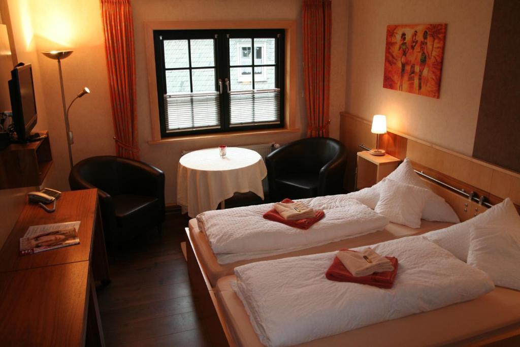 Gaestehaus Schwarzenauer Muehle Bad Berleburg Buitenkant foto